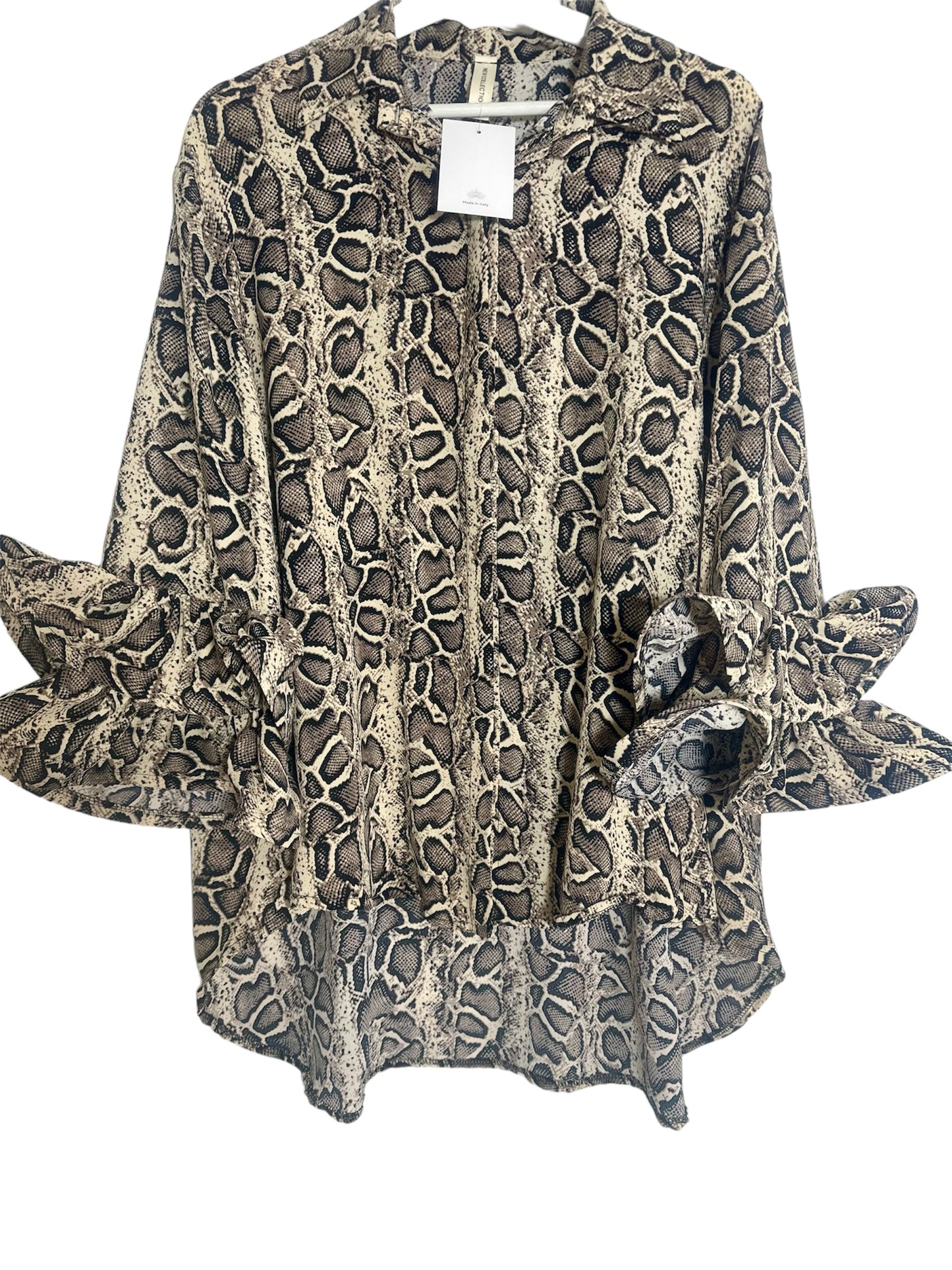 Snake Print Blouse With Wide Arm-Made in Italy (Fits Up to Size 22/XXL)